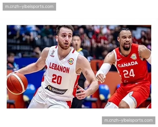 PSV角球与定位球进攻战术单一，难以对奈梅亨密集防线构成实质威胁